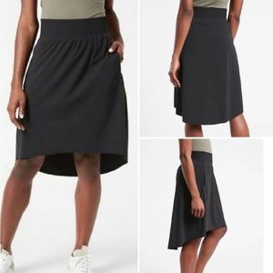 Black athleta new cosmic skirt